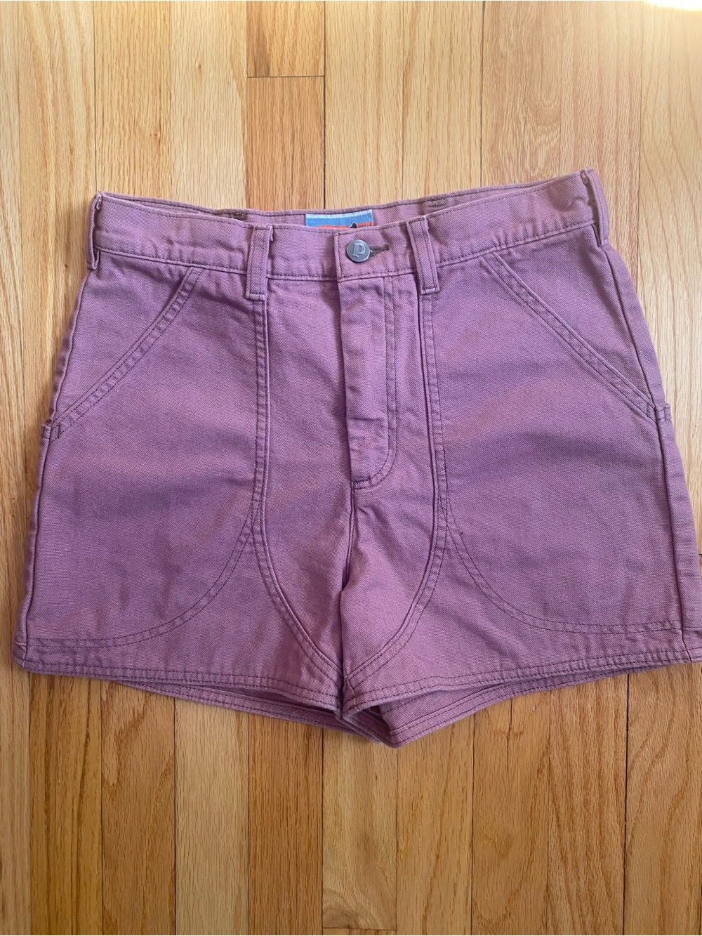 Patagonia size 4 Stand Up short